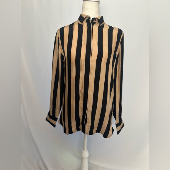 NWOT / Classic-fit cupro-blend shirt in stripe - Picture 2 of 5